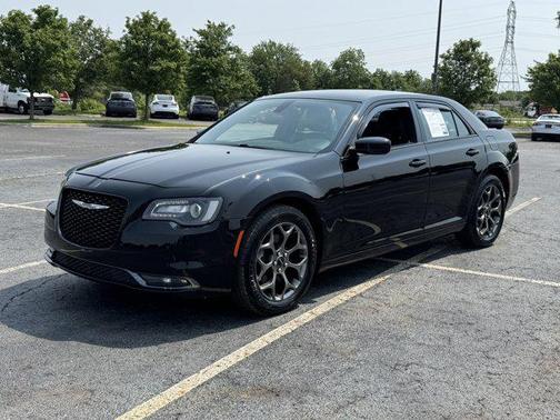 2016 Chrysler 300 S