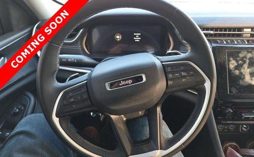 2023 Jeep Grand Cherokee Laredo