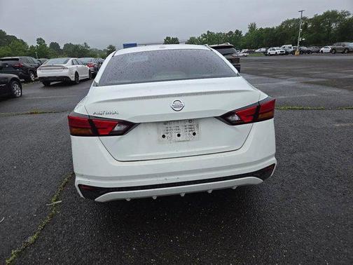 2020 Nissan Altima S FWD