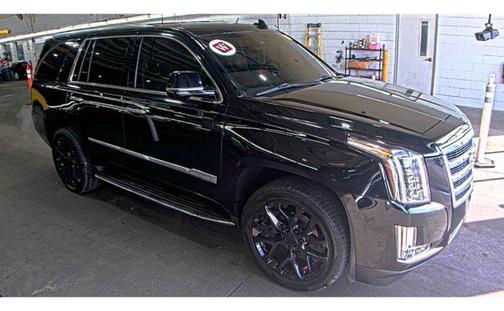 2017 Cadillac Escalade Luxury