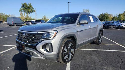 2024 Volkswagen Atlas Cross Sport 2.0T SE w/Technology 4MOTION