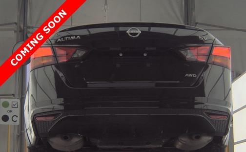 Super Black 2024 Nissan Altima 2.5 SV