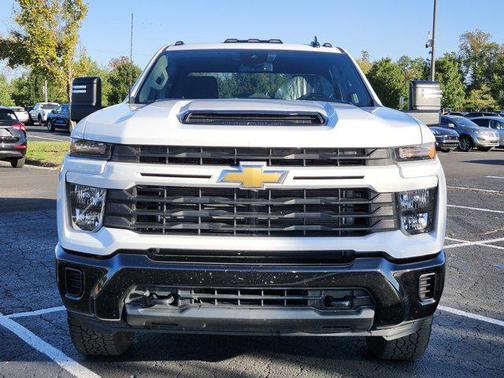 2024 Chevrolet Silverado 2500 Custom