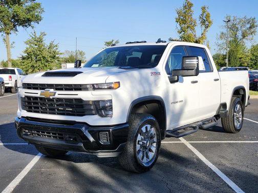 2024 Chevrolet Silverado 2500 Custom