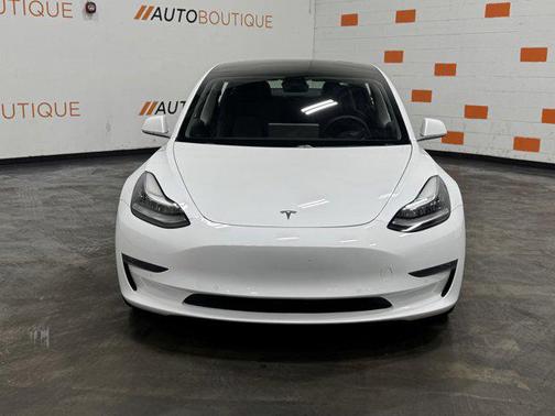 2020 Tesla Model 3 Performance