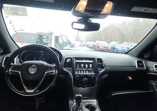 2018 Jeep Grand Cherokee Laredo E