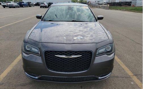 2016 Chrysler 300 S