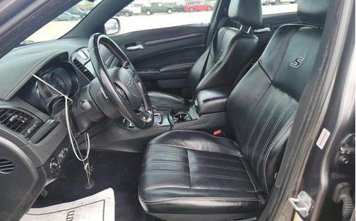 2016 Chrysler 300 S