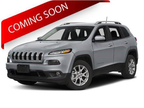 Bright White Clearcoat 2018 Jeep Cherokee Latitude