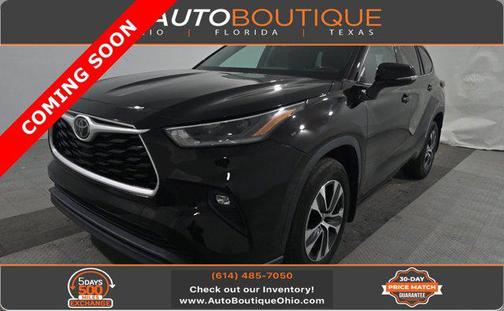 Opulent Amber 2021 Toyota Highlander XLE