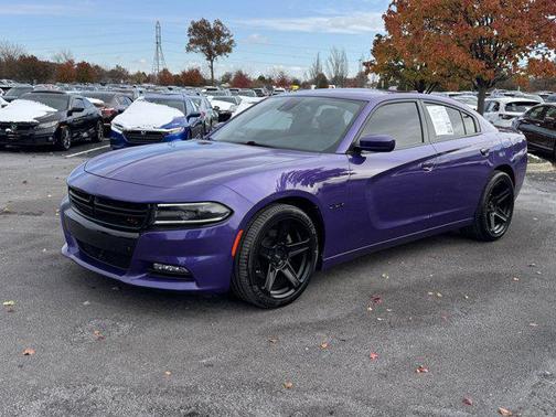 2016 Dodge Charger Road/Track