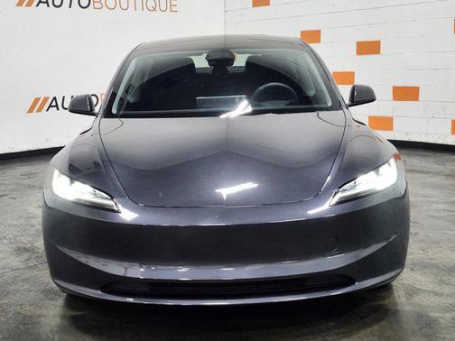 2025 Tesla Model 3 Long Range
