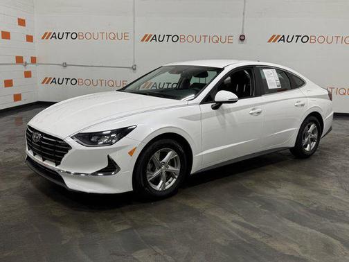 2022 Hyundai SONATA SE