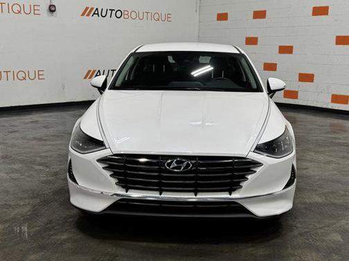 2022 Hyundai SONATA SE
