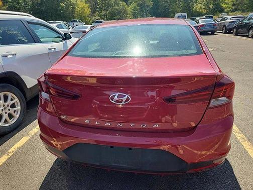 2020 Hyundai ELANTRA SE