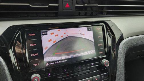 2021 Volkswagen Passat 2.0T SE