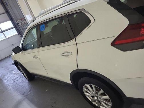 Glacier White 2020 Nissan Rogue S