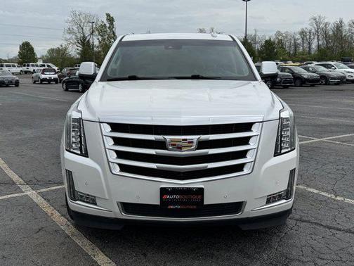 2018 Cadillac Escalade Luxury