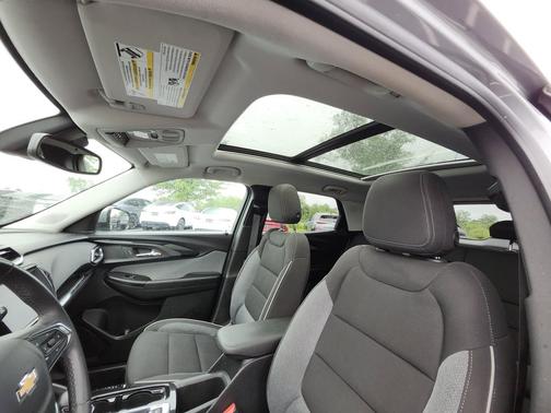 Sterling Gray Metallic 2023 Chevrolet Trailblazer LT