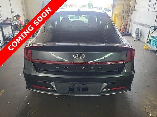2021 Hyundai SONATA SE