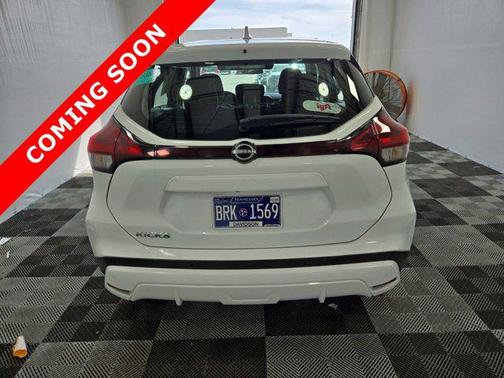 2024 Nissan Kicks S