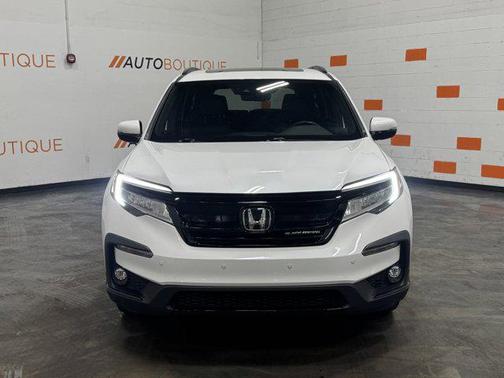 2022 Honda Pilot AWD Black Edition