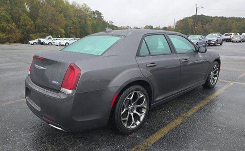 2018 Chrysler 300 S
