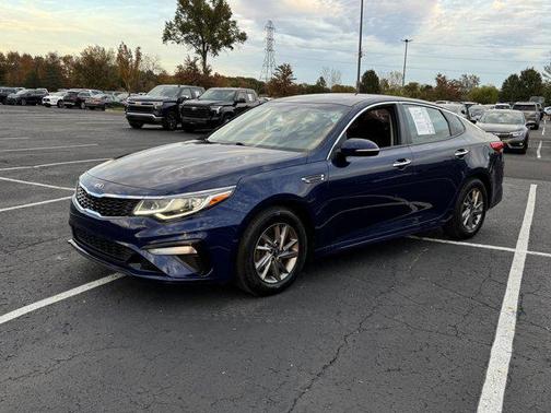 2019 Kia Optima LX