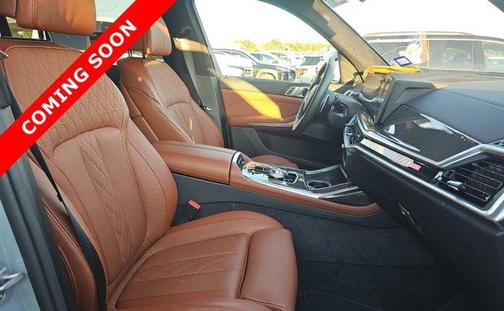 2026 BMW X7 M60i