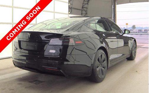 2022 Tesla Model S Plaid