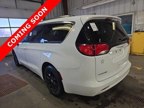 2021 Chrysler Voyager LXI