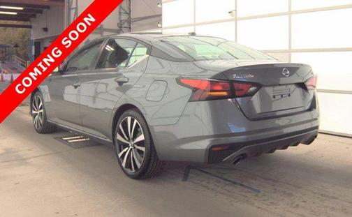 2021 Nissan Altima SR FWD