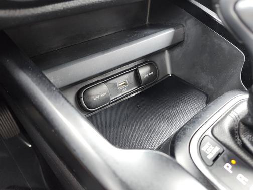 Snow White Pearl 2021 Kia Soul S