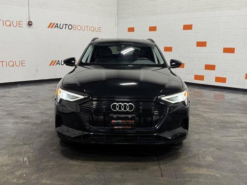 2021 Audi e-tron Premium