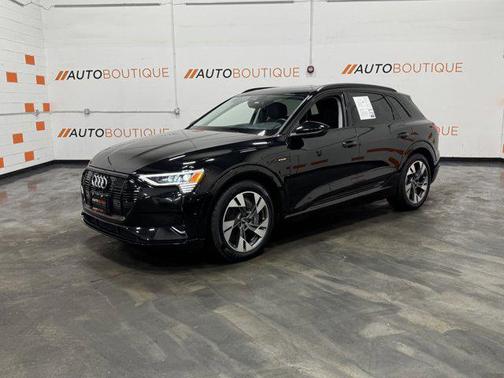 2021 Audi e-tron Premium