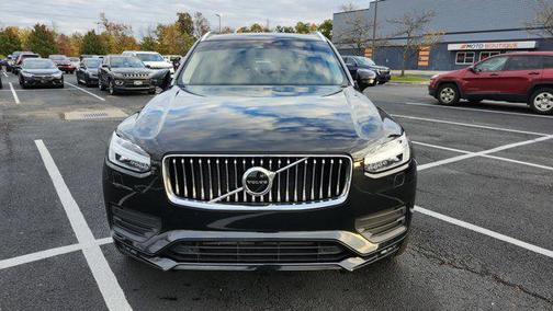 2021 Volvo XC90 T6 Momentum