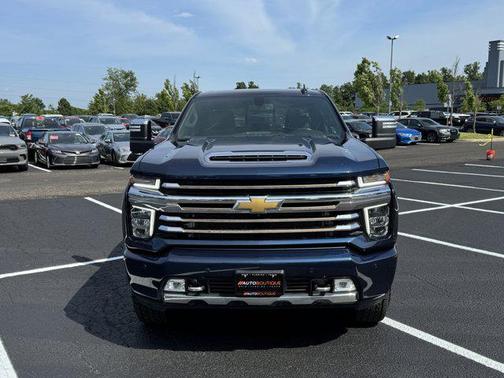 2022 Chevrolet Silverado 2500 High Country