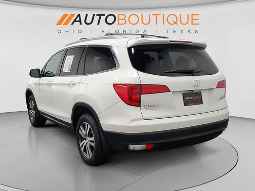 White Diamond Pearl 2018 Honda Pilot EX-L