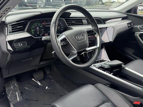 2021 Audi e-tron Sportback Prestige