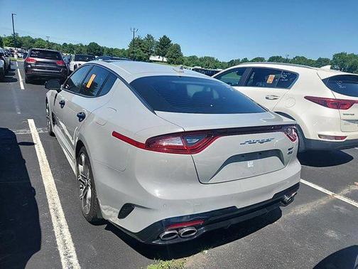 2019 Kia Stinger GT2