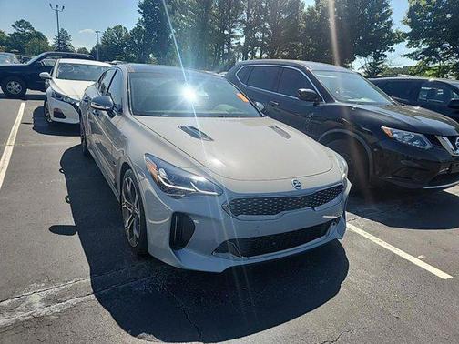 2019 Kia Stinger GT2