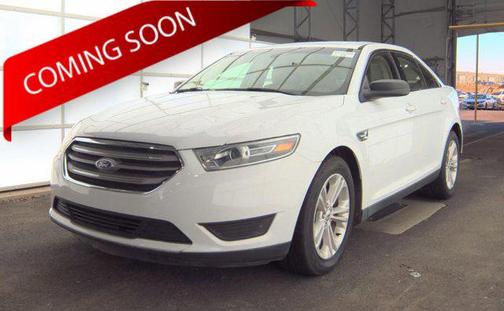 2016 Ford Taurus SE