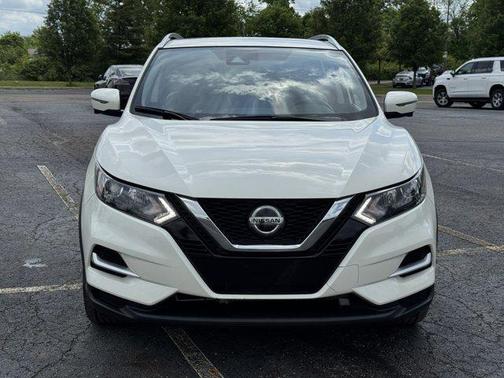 2022 Nissan Rogue Sport SL