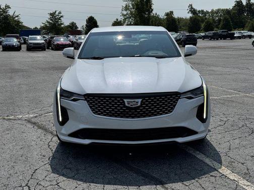 2021 Cadillac CT4 Luxury