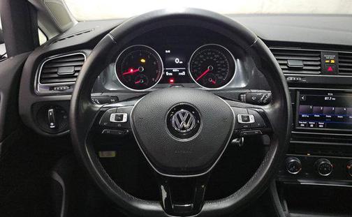 2019 Volkswagen Golf SportWagen TSI S