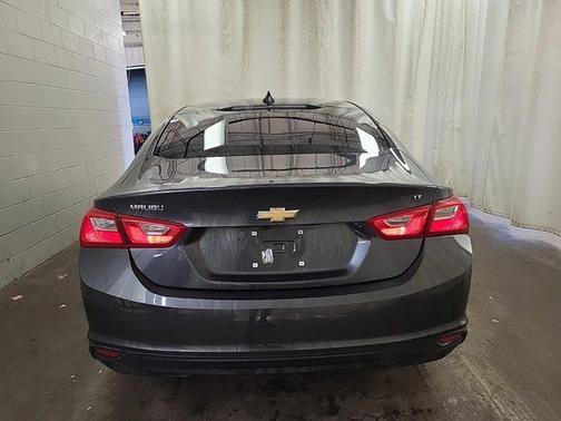 2017 Chevrolet Malibu 1LT