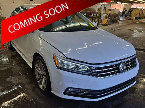 2017 Volkswagen Passat 1.8T SE w/Technology