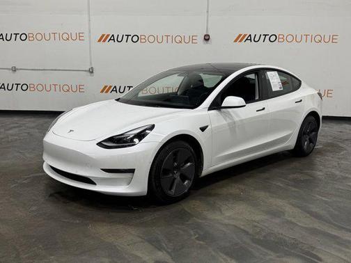2022 Tesla Model 3 Standard Range