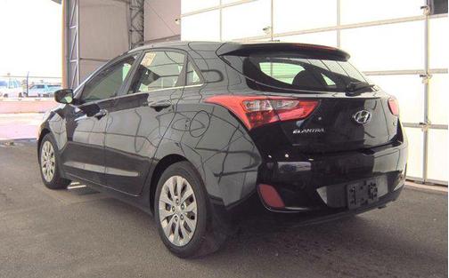 2016 Hyundai Elantra GT Base
