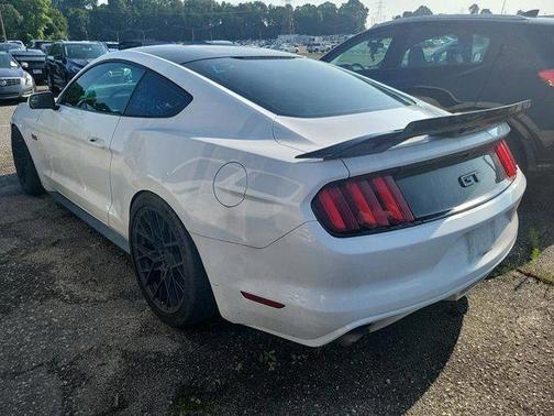2017 Ford Mustang GT